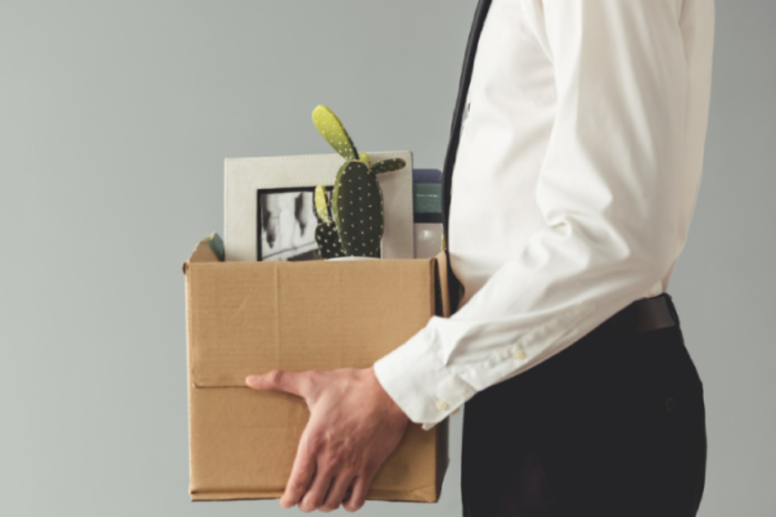 Technológiai ipar munkahelyek megszűnése