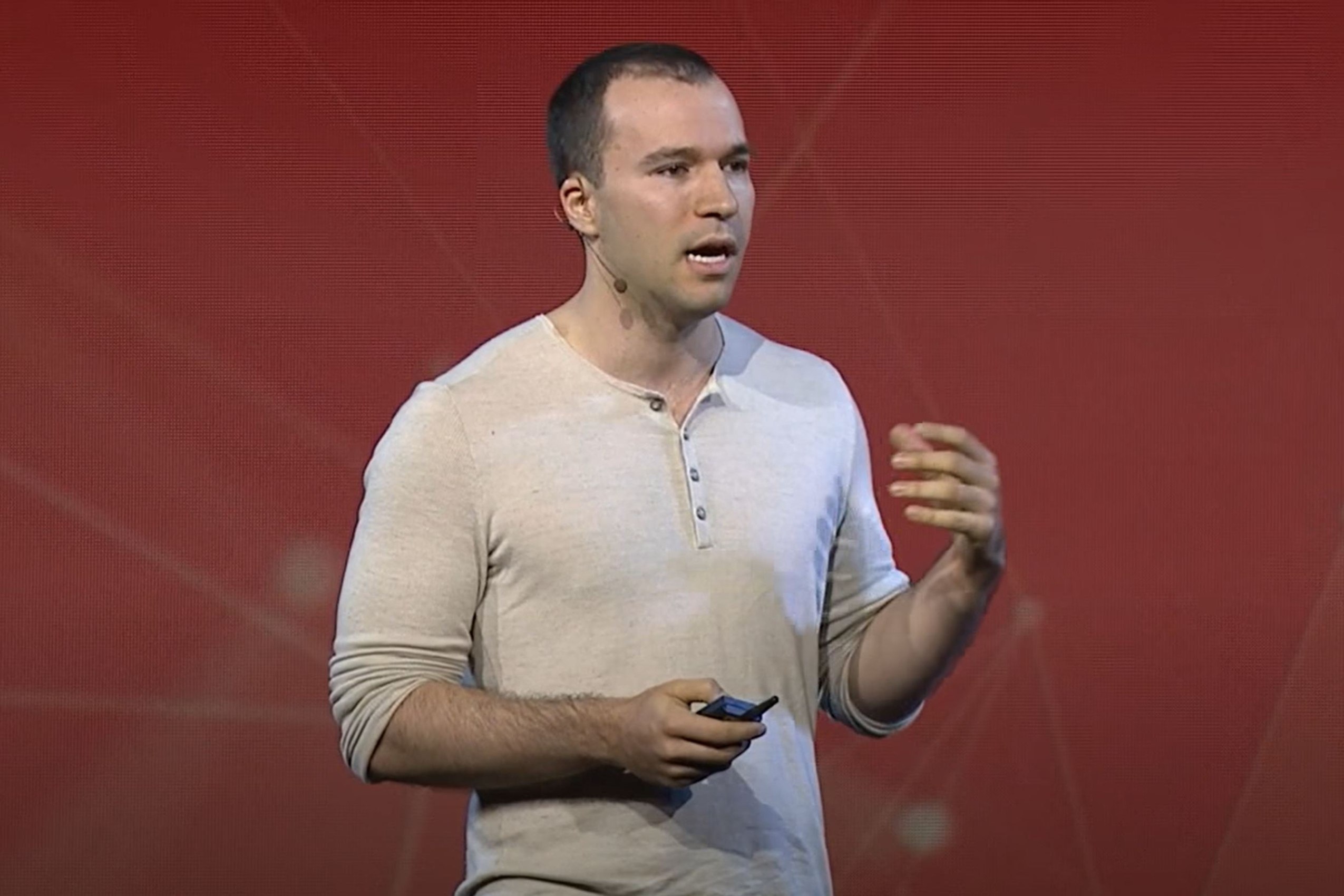 Az OpenAI vezetője továbbra is optimista az AI jövőjét illetően