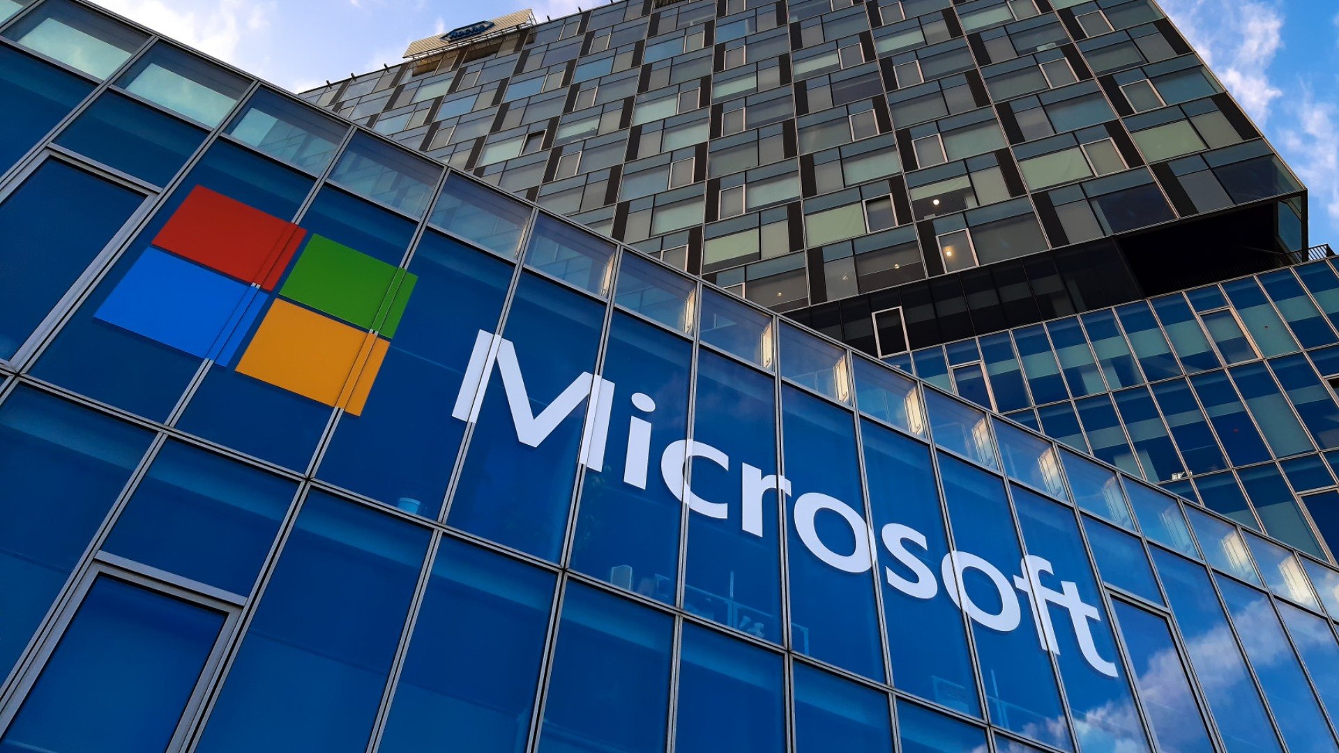 A Microsoft kritikával szembesül az AI etikai csapatának elbocsátása miatt