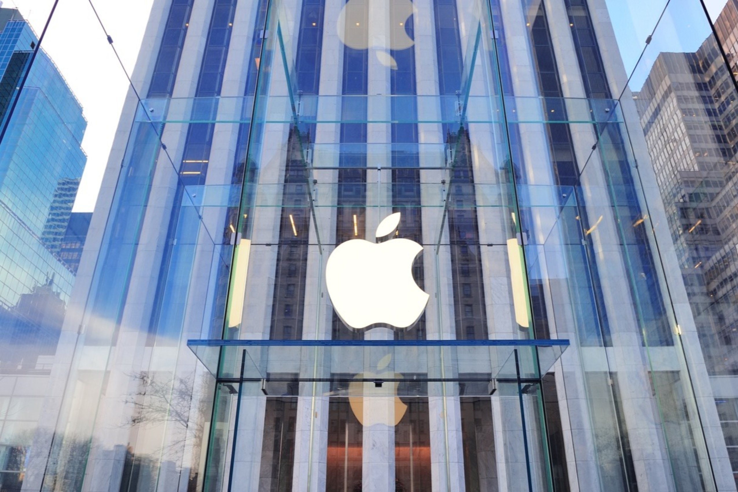 Az Apple csendben kísérletezik a nyelvgeneráló AI-val