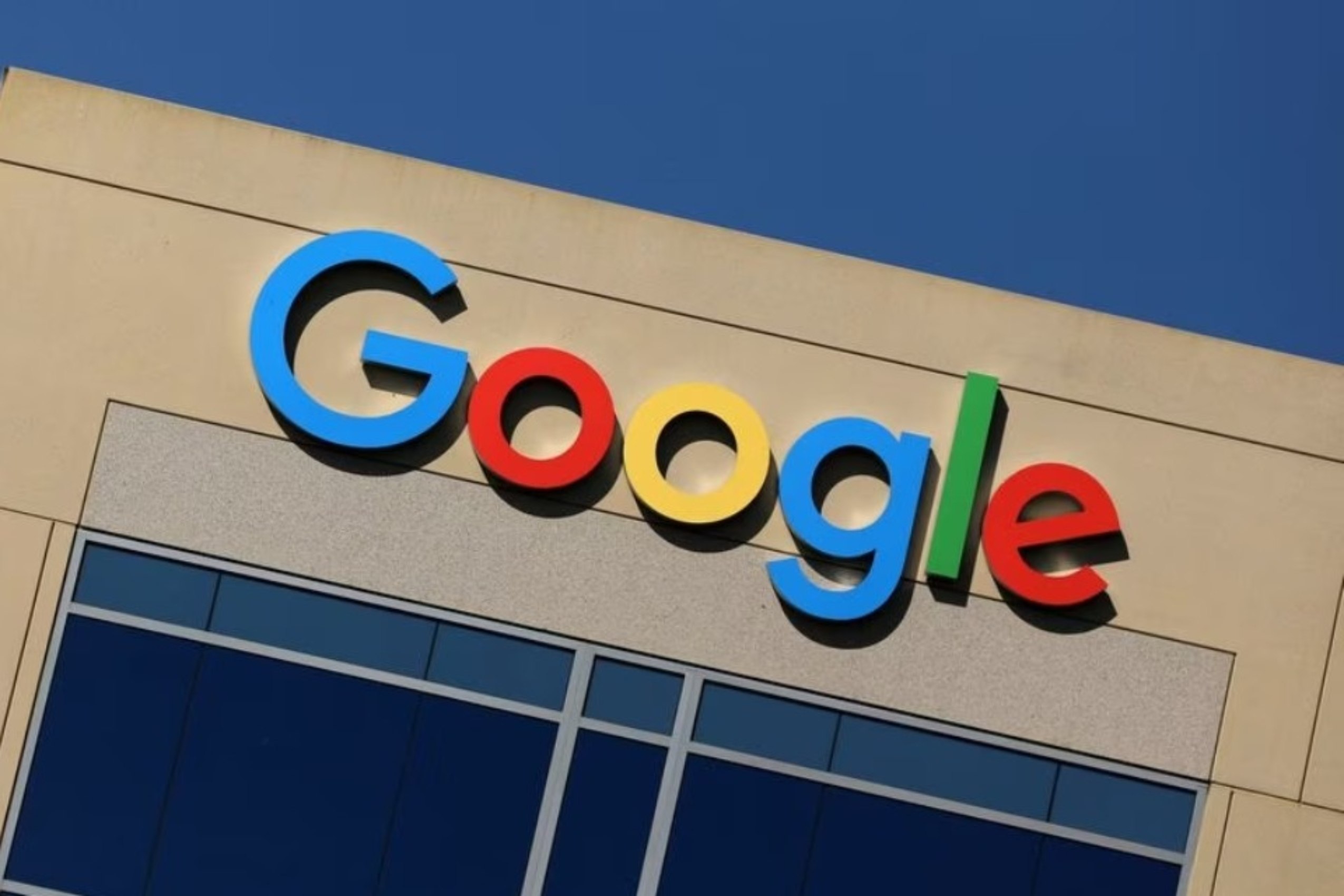 A Google tagadja, hogy a Bard AI az OpenAI ChatGPT adatait használta volna fel