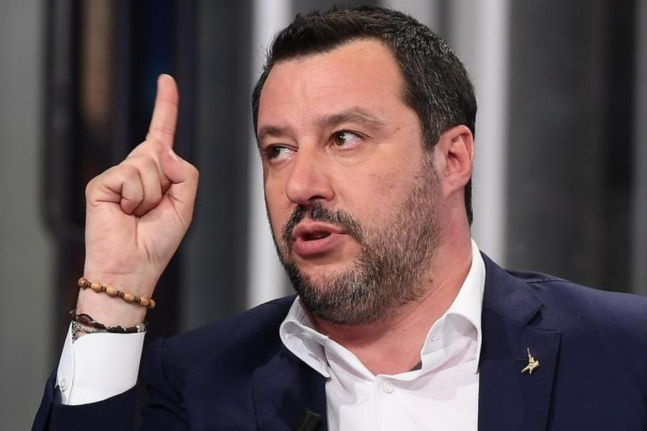 Az olasz miniszterelnök-helyettes kritizálta a ChatGPT betiltására irányuló lépéseket