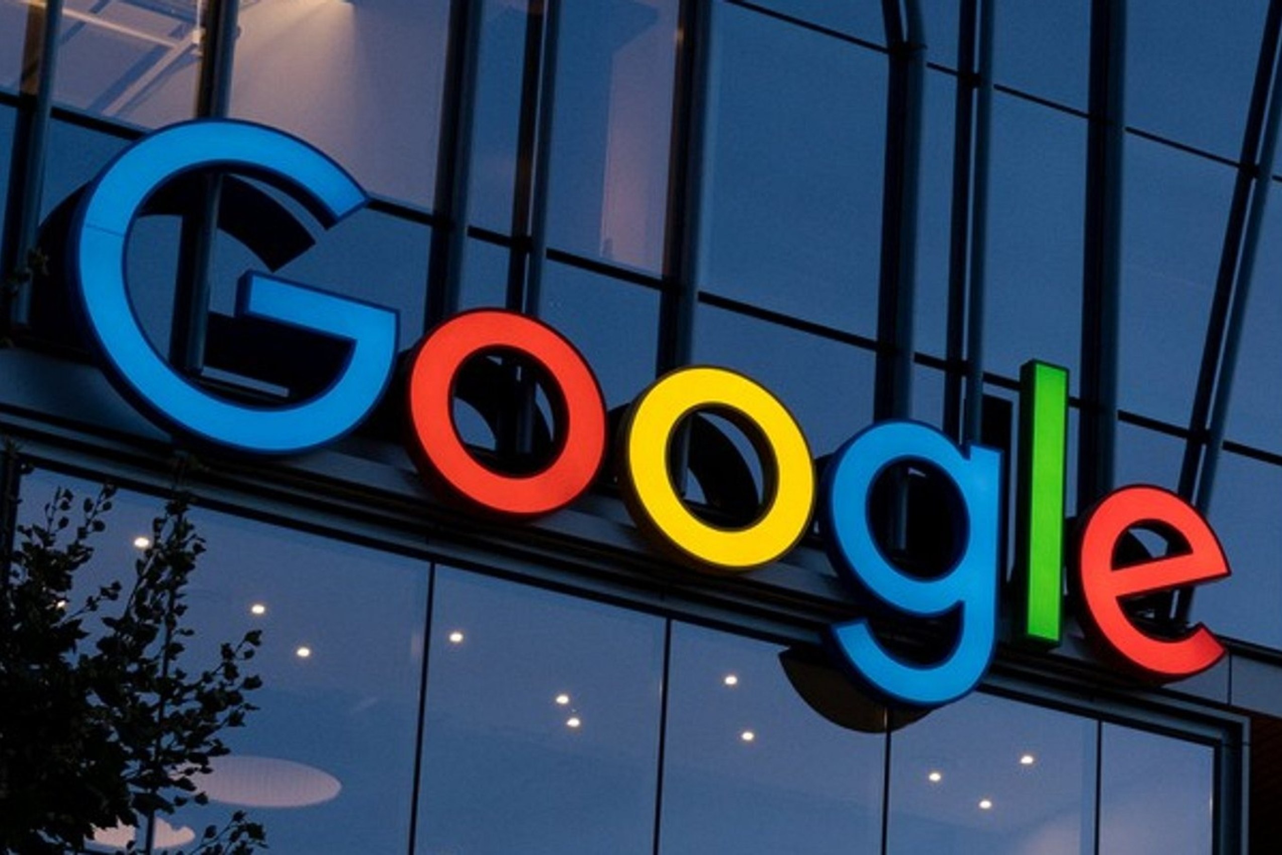 Geoffrey Hinton, az AI úttörője etikai aggályok miatt elhagyja a Google-t