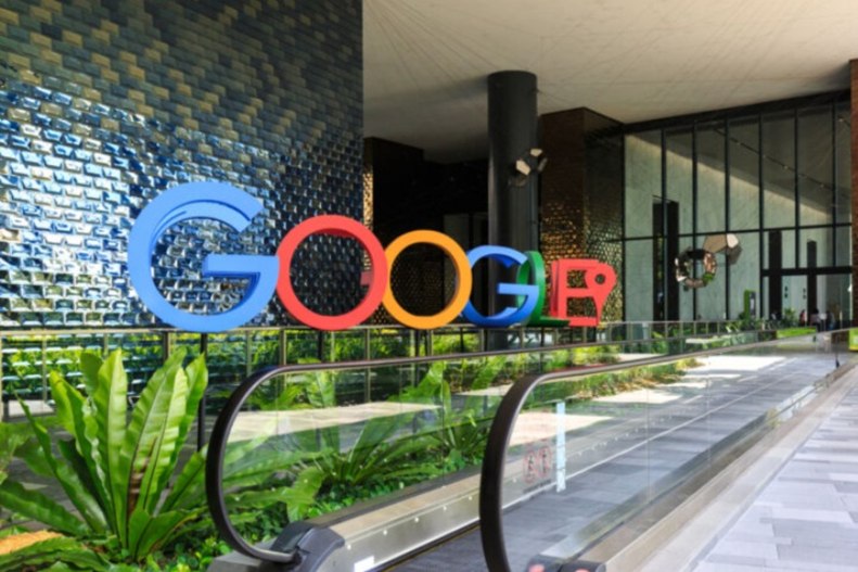 A Google két új nagy AI bejelentést tett: egy jobb Bard és egy új NotebookLM szolgáltatás